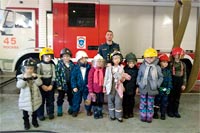 Учащиеся школы №1018 посетили с экскурсией 45 пожарно-спасательную часть